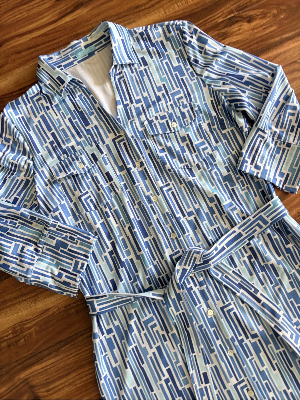 J.McLaughlin Sophia Shirt Dress In Sinclair Heraldic Large L Catalina Fabric - Picture 4 of 10